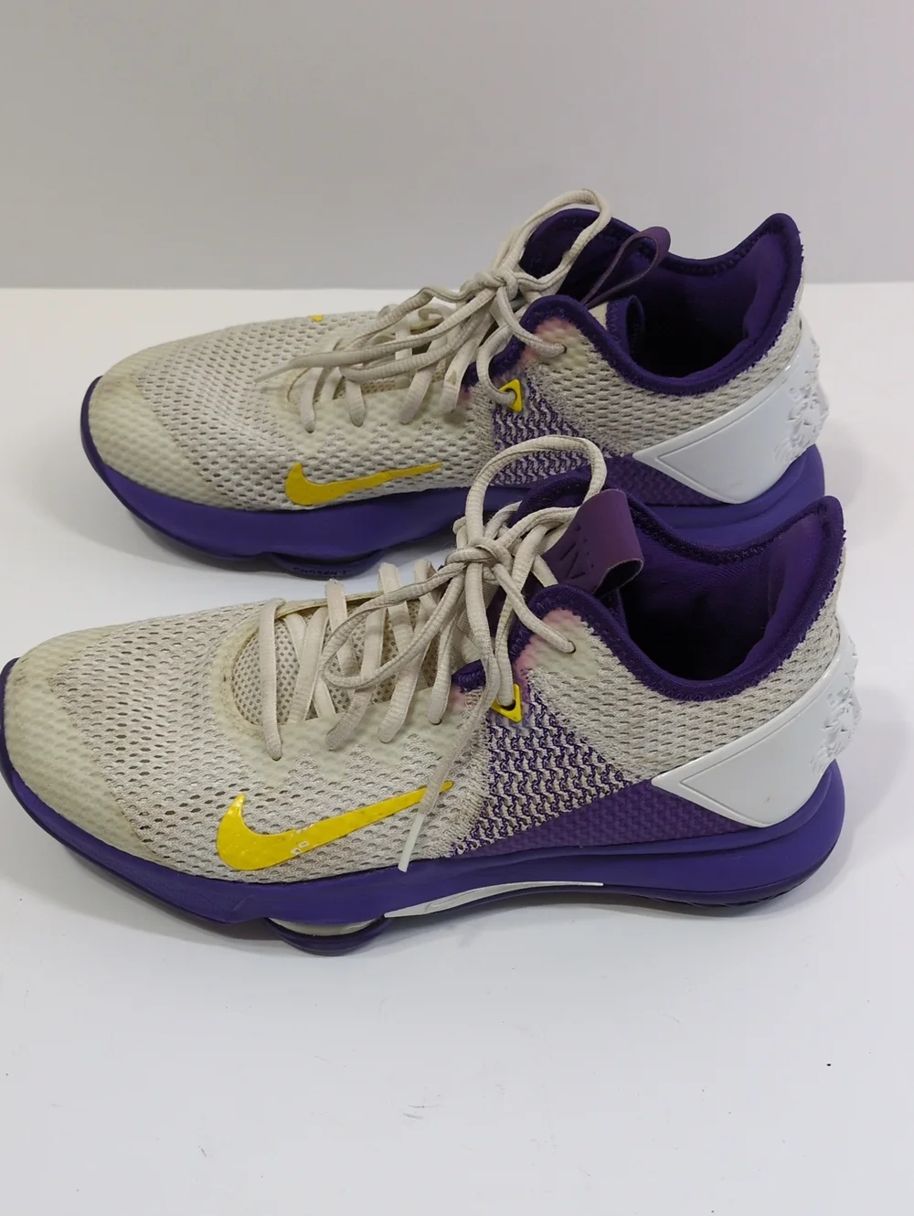 Nike hit court